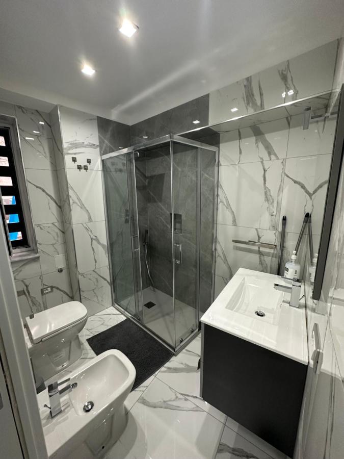 Апартаменты Mavy House Napoli Экстерьер фото